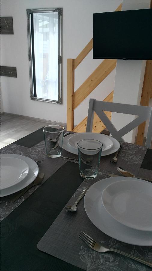 Over Lake-Domki,Apartamenty ميلنو المظهر الخارجي الصورة